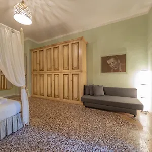 Apartament Lungarno Buozzi 7, Piza